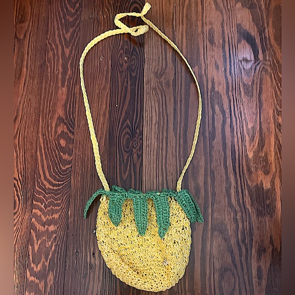 capelli straworld, inc Handbags - Small Capelli straw pineapple purse